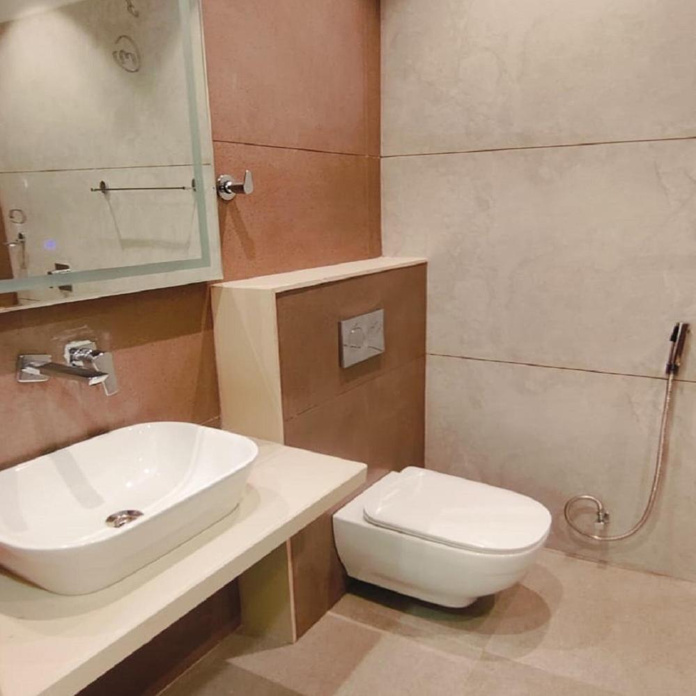 The Meera Hotel Ujjain Buitenkant foto